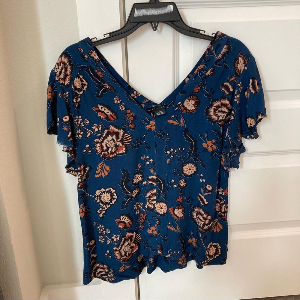 Sanctuary floral top